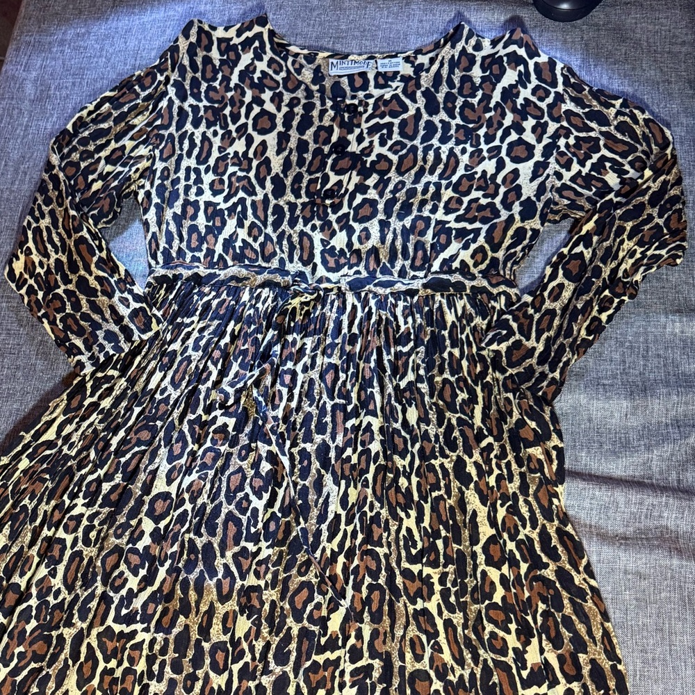 Wild Elegance Long Sleeve Leopard Dress